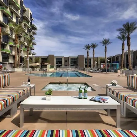 Balcony Luxury High Rise Downtown Fremont Casinos Villa